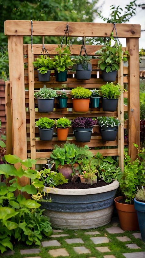 30+ Small Garden DIY Ideas Small Garden Diy, Recycled Planters, Shallow Planters, Upcycled Planter, Fairy Lights Garden, Diy Container Gardening, Garden Diy Ideas, Tiered Planter, Vertical Gardens