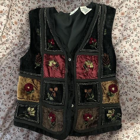 REPOP 🥀   INSANE vintage whimsigoth vest!! size... - Depop Aesthetic Vest, Thrifted Vest Outfit, Whimsigoth Vest Outfit, Vintage Vest Outfit, Whimsigoth Clothes, Vest Women Outfit, Fitted Vintage V-neck Vest, Vintage Embroidered Fitted Vest, Fitted Vintage Multicolor Vest