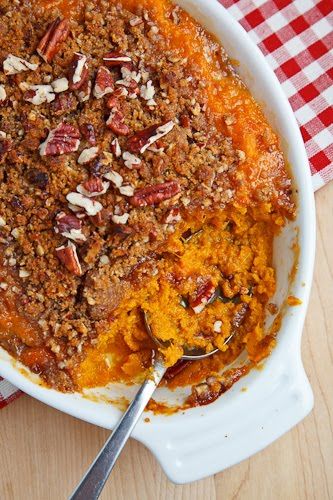 Sweet Potato Casserole Butternut Squash Casserole, Sweet Potato Recipes Casserole, Yummy Sweet Potatoes, Thanksgiving Dinner Menu, Thanksgiving Recipes Side Dishes, Squash Casserole, Hash Brown, Holiday Foods, Thanksgiving Sides