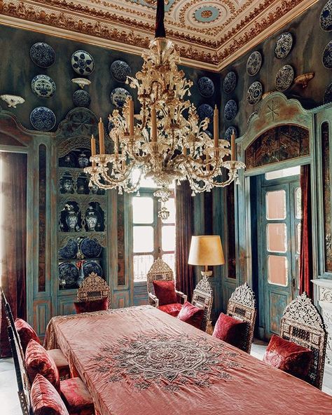 Every exotic place the Silk Road has taken the Ottoman Empire is shown off in this superbly rich Ottoman #style home in Beirut. Reference to time is everywhere, from the #Byzantine quality #textiles, the remarkable antique chandelier, the intricately patterned collection of Iznik blue & white #pottery & a highly patterned #ceiling that is a masterpiece, just by itself.  Photo:@matthieusalvaing @theworldofinteriors #interiordesign #collection #antiques #exotic #decor Ottoman House, Mansion Bedroom, Traditional Chic, Interiors Photography, The World Of Interiors, European Antiques, World Of Interiors, Beirut, Chic Home