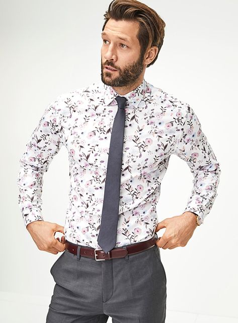 Mens Floral Shirt Outfit Summer, Floral Shirt Outfit, Shirt Outfit Summer, Party Outfit Men, Garden Shirt, Tropical Shirt, Grey Pants Casual, Kensington Gardens, Formal Garden