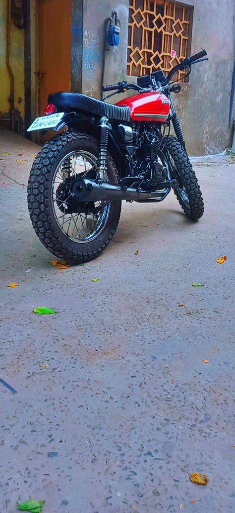 Honda Cg 125 (Model2022), Tank 1993 Model, Tyre size 110.90.17 & Back tyre 18 70 Cc Bike Modified Pakistan, Honda Cg125 Modified, Honda 125 Modified Pakistan, Honda 125 Modified, 125 Modified, 125cc Motorbike, Learn Car Driving, Bike Modified, Honda Motorbikes