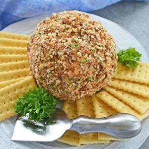 Pimento Cheese Ball Recipe, Pimento Cheese Ball, Pimento Cheese Recipe Easy, Easy Pimento Cheese, Blooming Onion Recipes, Charcuterie Board Meats, Ultimate Grilled Cheese, Cheese Ball Recipe, Sliced Salami