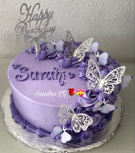 Cake Designs With Butterflies, Purple Butterfly Birthday Theme Cake, Round Butterfly Cake, Purple Butterfly Cakes, Purple Cake Decorating Ideas, Lavender Butterfly Cake, Purple Sheet Cake, Purple Themed Cake, Light Purple Cake