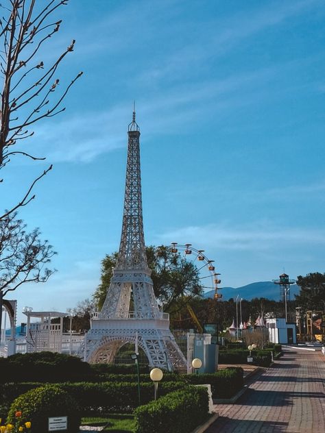 Ph: Lizaveta.boyko Mini Eiffel Tower, Eiffel Tower, Tower