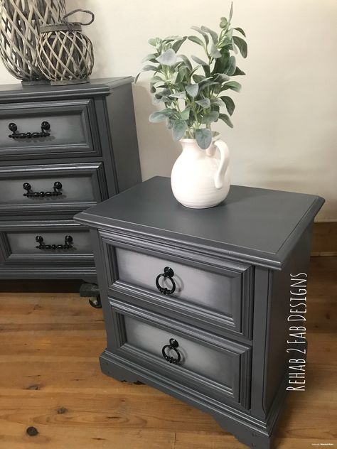 Vintage Basset Furniture updated with our “Shades of Grey” finish using color blending. Furniture Painting Techniques, Chalk Painting, Furniture Update, Furniture Rehab, Diy Furniture Renovation, Painting Furniture Diy, Furniture Renovation, Diy Furniture Table, Refurbished Furniture