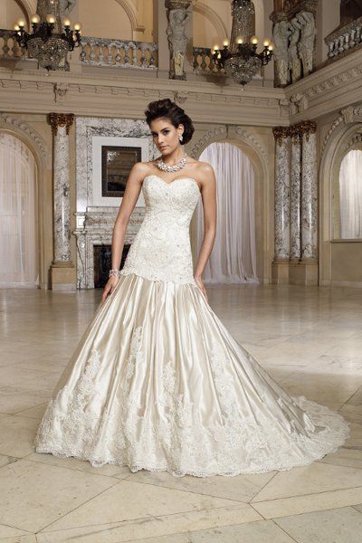 David Tutera for Mon Cheri Wedding Dresses Photos on WeddingWire Western Style Wedding Dress, Mon Cheri Bridal, Western Style Wedding, Wedding Dress 2013, David Tutera, Aline Wedding Dress, Wedding Dress Chiffon, Used Wedding Dresses, A Wedding Dress