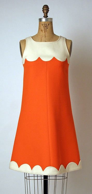 Courreges Dress, Andre Courreges, 1960 Fashion, Fashion 1960s, Look Retro, Sixties Fashion, Vestidos Vintage, Mod Fashion, 1960s Fashion