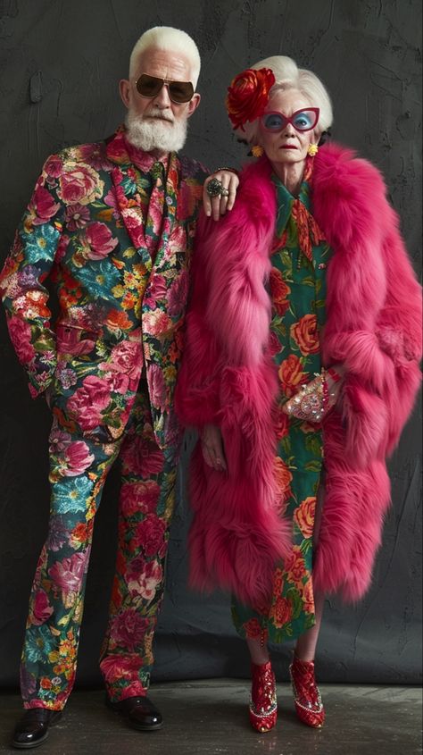 People With Crazy Outfits, Rich Grandma Outfit, Eclectic Grandma Fashion, Crazy Outfits Weird, Cool Old Ladies, Horrible Outfits, Eccentric Dress, Grandma Yetta, Clothes For Men Over 50