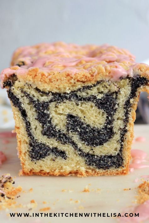 Recipes With Poppyseed Filling, German Poppyseed Cake, Poppyseed Filling Recipes, Poppyseed Coffee Cake, Decadent Recipes, Lithuanian Food, Hungarian Dishes, Poppy Seed Cake Recipe, Yeast Cake