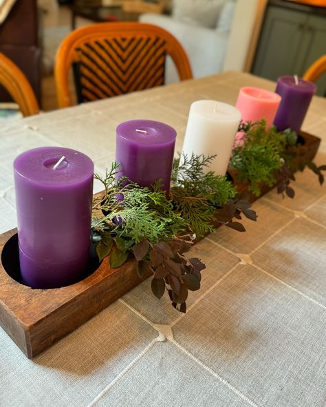 This hand made Farmhouse Candleholder is one of my new favorite things! I grabbed it for the store for Advent candles but couldn’t wait to use it! It looks just as stunning with Fall colored candles if I do say so myself!! We only have a few- snag one today! Advent Candle Holders, Church Advent Candle Display, Wooden Advent Wreath, Advent Wreath Wood, Advent Wreath Ideas Homemade, Advent Candle Wreath, Advent Wreath Candles, Catholic Candles, Farmhouse Candle Holders