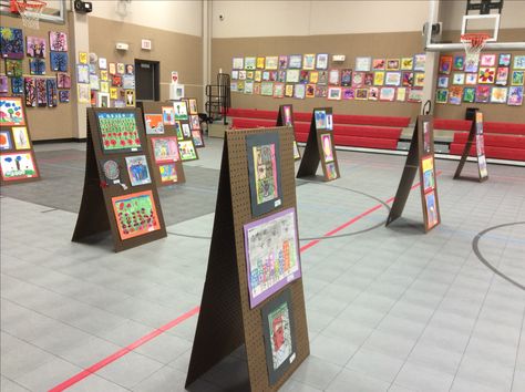 Made these 4.5 foot tall, double-sided displays for our annual art show for $14 each. Tied them together with twine and hung art with tape. Easy, lightweight, they fold flat, durable....run to Lowes right now! معرض فني, Classe D'art, Art And Craft Videos, Exhibition Display, School Art Projects, Middle School Art, Classroom Displays, Camping Art, Night Art