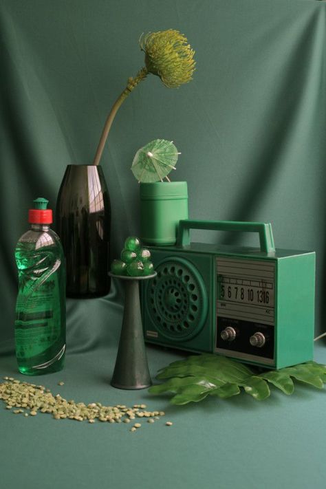 Go green! The new moodboard reflecting on green across our creative scene Green Still Life, Green Monochromatic, Macro Photography Insects, Etsy Photography, Still Life Pictures, Green Photography, Colorful Art Prints, Creative Industry, Life Paint