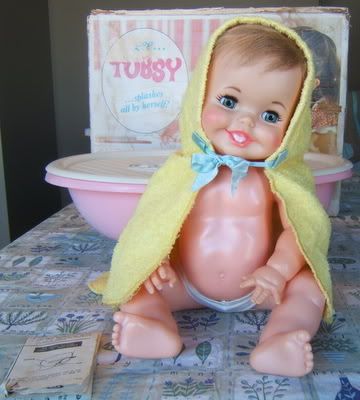 Tubsy - for Christmas! Tiny Tears Doll, Vintage Toys 1960s, 70s Nostalgia, Doll Vintage, Vintage Memory, Original Clothes, Childhood Toys, Mead, Retro Toys