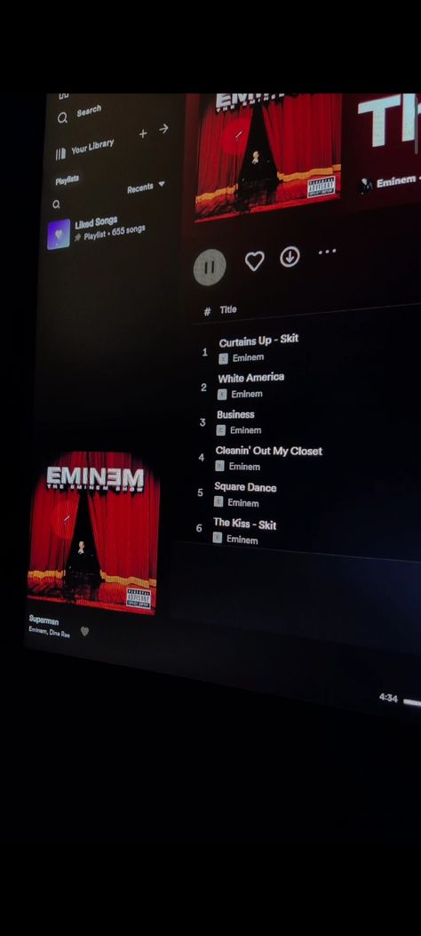 Eminem Dark Aesthetic, Eminem Spotify Aesthetic, Lose Yourself Eminem Spotify, Eminem Wallpapers Hd Wallpaper, Eminem Vibe, Eminem Wallpapers Iphone, Eminem Playlist, Eminem Aesthetic Wallpaper, Eminem Hd Wallpapers