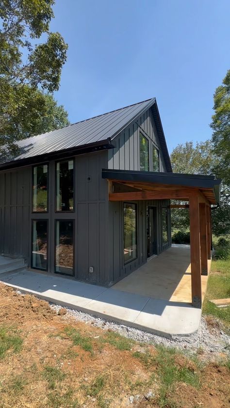 Front porch or back deck?? #frontporchview #backdeckview #cottagestyle #barndominium #shophouse #shouse #modernfarmhouse #cottagelife… | Instagram Cedar Back Porch, Single Gable Front Porch, Metal Building Front Porch, Barndominium Awning, Barndominium Front Entrance, Metal Roof Porch Overhang, Front Of Barndominium, Flat Porch Roof, Barndominium Front Porch Ideas