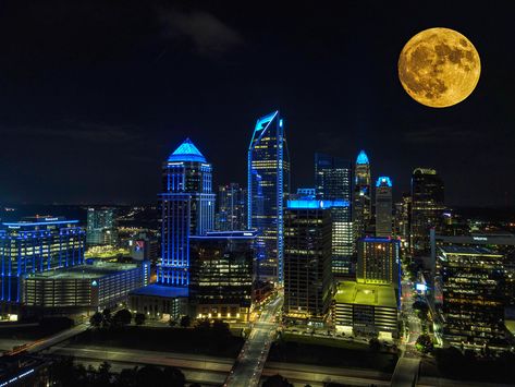 Charlotte North Carolina Skyline, Charlotte North Carolina Aesthetic Night, Charlotte Skyline, Charlotte City, Charlotte North Carolina, Charlotte Nc, City Aesthetic, City View, City Skyline