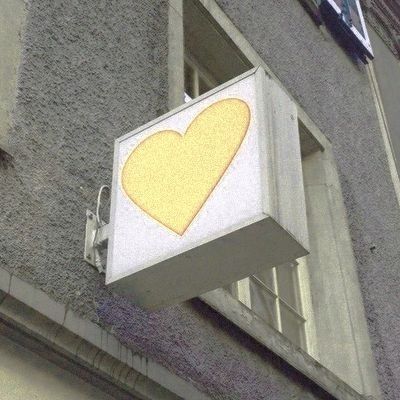 Yellow Aesthetic Pastel, Cocoppa Wallpaper, Yellow Theme, Yellow Heart, Baby Yellow, Foto Ideas Instagram, Yellow Aesthetic, Colour Board, Aesthetic Colors