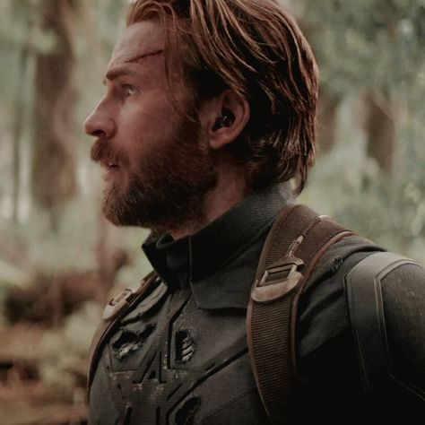 Steve Rogers Infinity, Steve Rogers Nomad, Nomad Steve Rogers, Nomad Steve, Steve Rogers Icon, Steve Rogers Aesthetic, Chris Captain America, Marvel Man, Mcu Icons