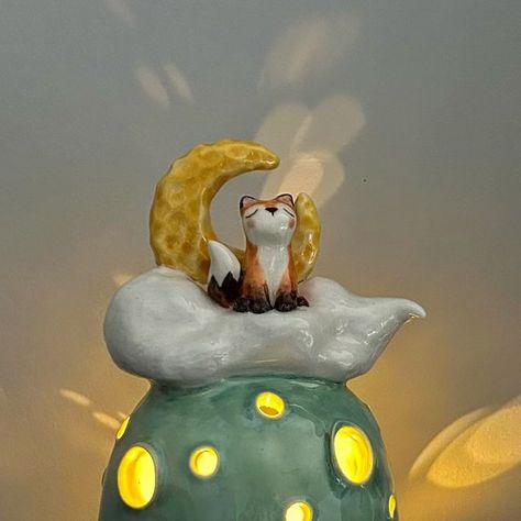 Dodochang on Instagram: "Up in the cloud-ceramic night light #nightlights #tablelamp #ceramiclamps #pottery #potterylove #potteryworks #potterydesign #handmadeloves #handmadepottery#ceremic #ceramicas #ceramiclove#potterylife #potterymaking #potterymug #pottery_lovers #potterydesign #potteryofinstagram #handmadewithlove #handmadeloves #handmadepottery#ceramica #ceramicas #ceramicart #ceramicpainting #ceramiclove" Cloud Ceramic, Ceramic Lamp, Pottery Making, Pottery Designs, Pottery Mugs, Ceramic Painting, Handmade Pottery, Ceramic Art, Night Light