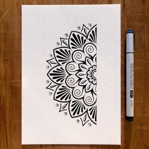 Mike Pethig on Instagram: “Back into a halfling today.” Mandala Book, Doddle Art, Easy Mandala Drawing, Boho Art Drawings, Mandala Art Therapy, Simple Mandala, Mandala Design Pattern, Mandala Art Lesson, Art Journal Therapy