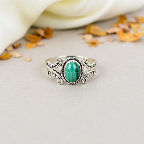 , Hand Made Rings, Girlfriend Gift Ring, Gift Wife, Anniversary Band, Crystal Malachite, Malachite Band Ring, Malachite Jewelry, Malachite Band, Oval Malachite Ring, 925 Stamped Ring, Genuine Malachite, Silver Wedding Bands Ring For Bride, Dainty Promise Ring, Gems Ring, Halloween Ring, Malachite Ring, Stamped Ring, Silver Jewelry Wedding, Unique Rings Vintage, Malachite Rings