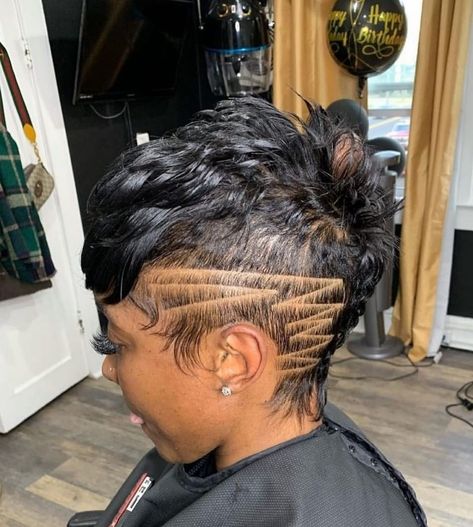 Pixie Cut Quick Weave, Short Haircuts Black Hair, Hair Sculpture, Mullet Short, Tapered Pixie, Chinese Bangs, Sassy Hairstyles, Shaved Designs, Short Relaxed Hairstyles