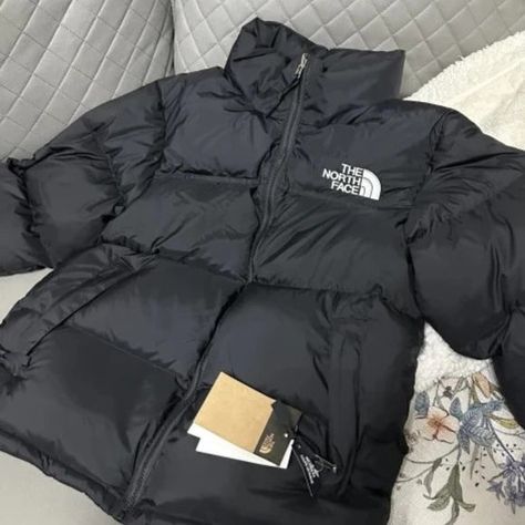 Spot The North Face 1996 Retro Nuptse 700 Jacket The North Face 1996 Retro Nuptse, The North Face 1996, North Face 1996, North Face 700, North Face Puffer Jacket, Puffer Jacket Women, Black North Face, Wool Jacket, Puffer Jacket