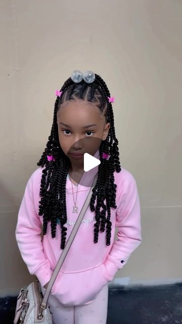 Children Braided Hairstyles, Hair Styles Braids Kids, Knotless Box Braids Kids, Kids Box Braids Styles, Children Hair Styles Braids, Braiding Styles For Kids, Braids Sizes, Box Braids Sizes, Natural Hair Flat Twist