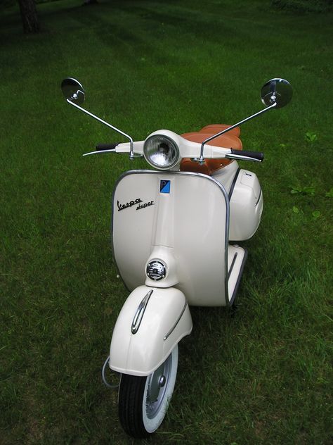 1966 Vespa 150 Super Vespa Super 150 Classic, Vespa Super 150, Vespa Metic, Vespa Sprint Modification, Mod Vespa, Vespa Super, Vespa Retro, Vespa 150, Vespa 125