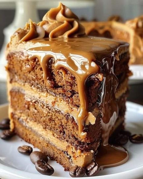 Yummy Recipes😋🎂 | Gooey Coffee Caramel Cake 🧡🍰 | Facebook Coffee Caramel Cake, Carmel Cake, Creme Brulee Cheesecake, Coffee Caramel, Cake Layers, Chocolate Dreams, Caramel Coffee, Caramel Cake, Cake Frosting