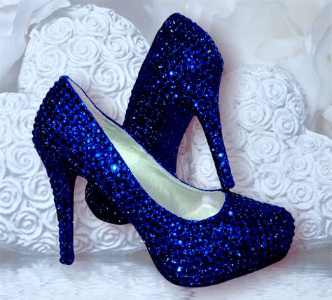 Crystal Wedding Shoes, Harley Quinn Costume, Bridal Heels, Crystal Shoes, Shoes High, Crystal Wedding, Stylish Shoes, Blue Crystals, Blue Velvet