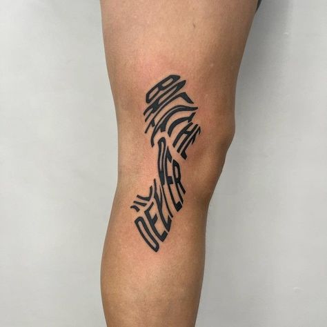 Cornetto Trilogy Tattoo, Knee Lettering Tattoo, Trilogy Tattoo, Cornetto Trilogy, Trippy Tattoo, King Tattoos, Knee Cap, Forearm Tattoo Women, Sleeve Ideas