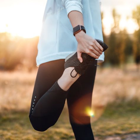 Going on a Walk? Here Are 7 Dynamic Stretches to Do First, Physical Therapists Say Marathon Nutrition, Wellbeing Magazine, Going On A Walk, Static Stretching, Calf Stretches, Dynamic Stretching, 10 Minute Workout, Joan Collins, Walking Exercise