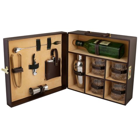 It’s time organiser your mini bar Cocktail Picnic, Travel Bar Set, Picnic Bar, Leather Butterfly Chair, Bar Business, Elegant Bar, Chuck Box, Travel Bar, Barware Accessories