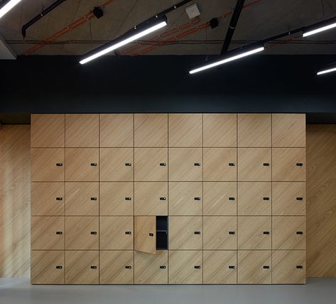 Commercial Bathrooms, Locker Designs, Exposed Ceilings, Office Lockers, Concrete Ceiling, Gym Lockers, Garden Inspo, Traditional Office, Common Room