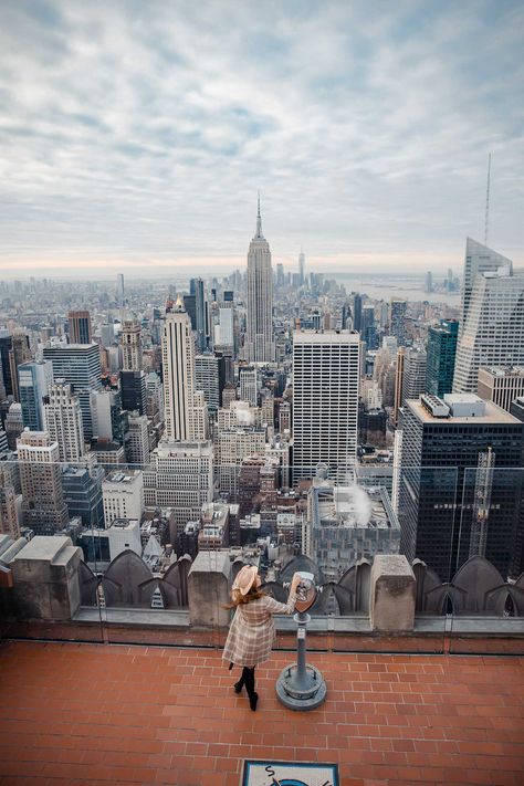 Building Photoshoot, Best Places In New York, Top Of A Building, Bryant Park Nyc, Nyc Rooftop, Nyc Instagram, Places In New York, The Empire State Building, Nyc Park