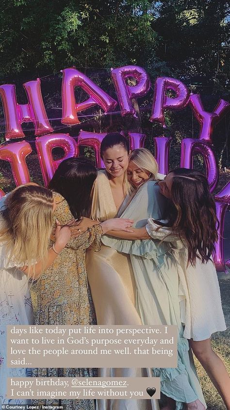 Twenty Fine, Selena Gomez Birthday, Friends Celebrating, Selena Gomez With Fans, Happy Birthday Best Friend, Birthday Captions Instagram, Instagram Captions For Friends, Friend Birthday Quotes, Birthday Post Instagram