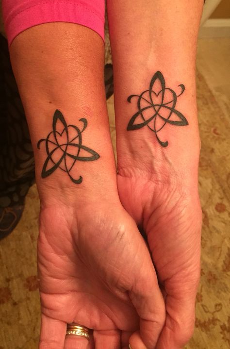 Celtic sister tattoo Celtic Symbol For Sister, Celtic Tattoo Family, Sister Symbol, Sister Symbol Tattoos, Anna Tattoo, Small Celtic Tattoos, Irish Sister Tattoos, Celtic Sister Tattoo, Wrist Tats