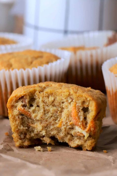 Carrot Cake Muffin Recipe, Low Carb Carrot Cake, Sugar Free Carrot Cake, Sugar Free Muffins, Sweets For Diabetics, Sugar Carrots, Tin Recipes, Carrot Spice Cake, Carrot Cake Muffins