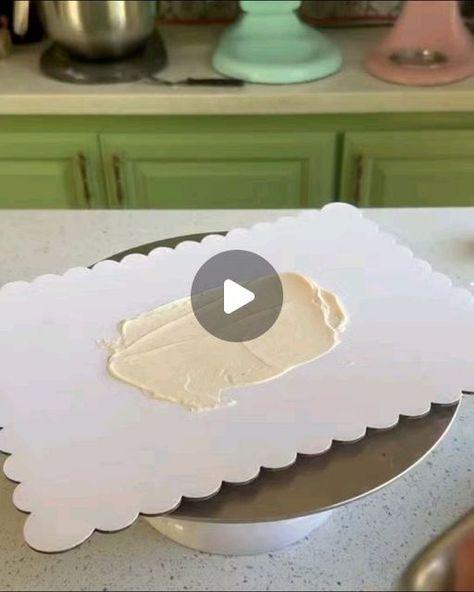 Sheet Cakes Decorated, Amazing Cake Decorating, Sheet Cake Designs, Puppy Cake, Chocolate Sheet Cake, Amazing Cake, Cake Videos, Cake Decorating Tutorials, Cake Tutorial