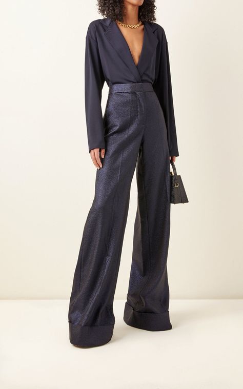 Navy Wide Leg Trousers Outfit, Trousers Outfit Night Out, Silk Trousers Outfit, Leg Trousers Outfit, Fancy Pants Outfit, Silk Pants Outfit, Tailored Pants Outfit, Suit Tattoo, Navy Wide Leg Trousers