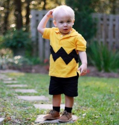 16 Incredibly Awesome Halloween Costume Ideas for Toddler Boys | Of Life & Toddlers Charlie Brown Halloween Costumes, Bolo Snoopy, Toddler Boy Costumes, Toddler Boy Halloween Costumes, Old Halloween Costumes, Halloween Infantil, Charlie Brown Halloween, Boy Halloween, Diy Halloween Costume