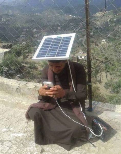 Useless Inventions, Advantages Of Solar Energy, Solar Energy System, Solar Panel, Solar Energy, Funny Photos, Solar Power, Solar Panels, Funny Images