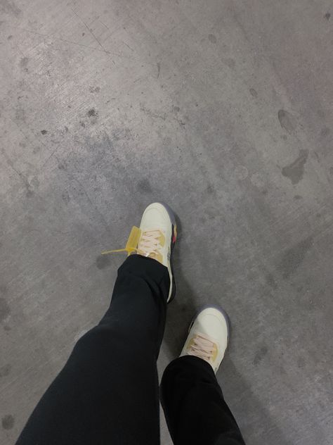 #offwhite Canvas Outfit, Off White Sneakers, White Sneakers, Off White, Sneakers, Canvas, White, Quick Saves