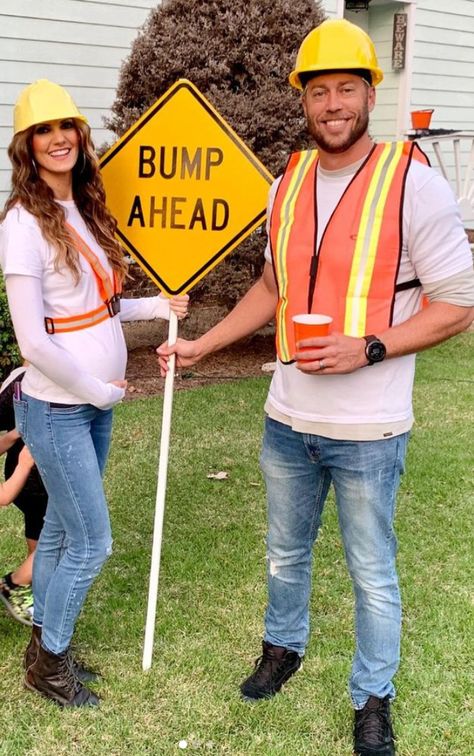 41 Most Creative Pregnant Halloween Costumes for Mom and Dad to Be - Just Simply Mom Halloween Couple Costume Pregnant, Halloween Customers For Pregnant Women, Dad Halloween Costumes, Halloween Costumes Pregnant Women, Pregnant Couple Halloween Costumes, Family Themed Halloween Costumes, Mom Halloween Costumes, Mom Costumes, Pregnancy Costumes