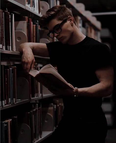 Affirmations For Teachers, Professor Aesthetic, Library Photo Shoot, Nerd Aesthetic, Nerdy Guys, Guys Read, Mens Photoshoot Poses, Library Aesthetic, Men Photoshoot