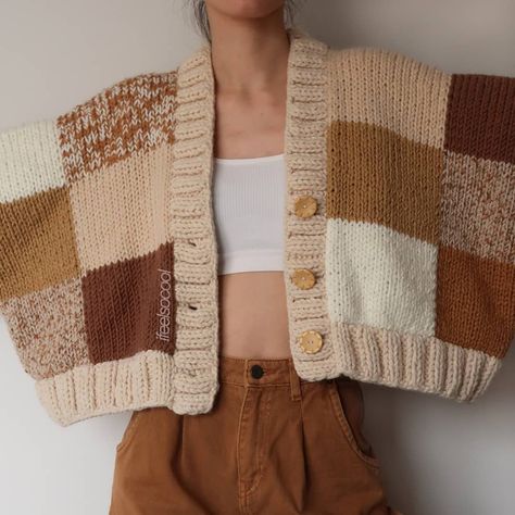 Mode Hippie, Patchwork Cardigan, Mode Crochet, Crochet Fashion Patterns, Crochet Cardigan Pattern, Cardigan Pattern, Knit Fashion, Crochet Techniques, So Cool