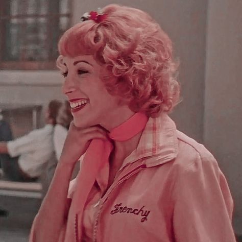 Frenchy Grease, Grease Aesthetic, Best Chick Flicks, Grease Outfits, Grease Costume, Grease 1978, Freddie My Love, Grease Movie, Grease Is The Word