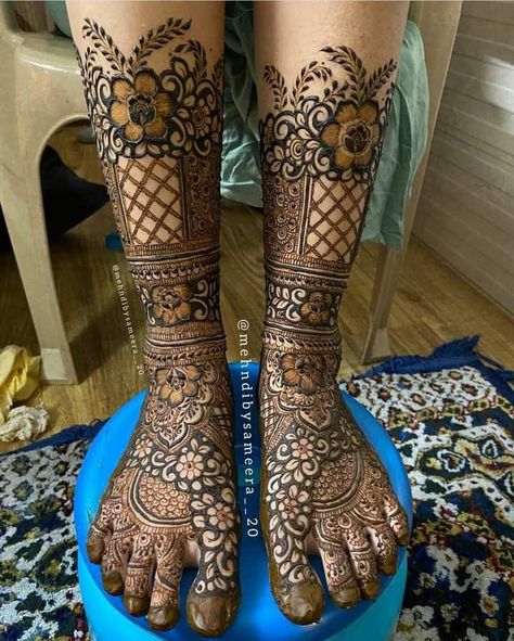 Latest Mehndi designs for 2022 | Glossnglitters.com Full Leg Mehendi Design, Bride Legs Mehndi Design, Bride Leg Mehendi Design, Mehendi Style, Trending Mehndi Designs, Hina Designs, Foot Mehndi Design, Latest Mehndi Designs Wedding, Bride Mehendi